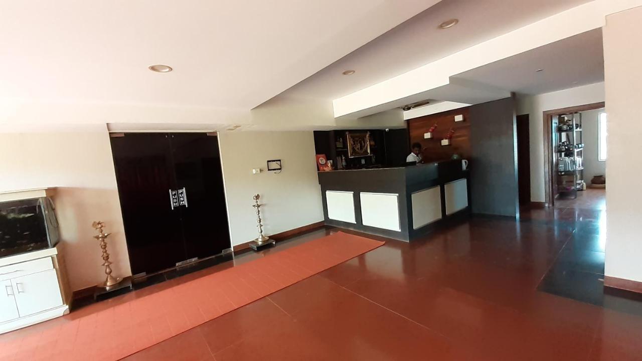Hotel Balaji Inn Тханджавур Екстер'єр фото